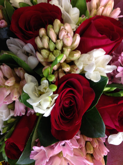 Flower Posy Bouquet Romantic and Pretty Flower Posy Bouquet