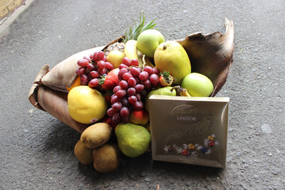 Fruit husk hamper with chocolates