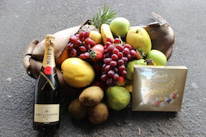 Fruit and white wine hamper