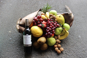 Fruit husk hamper with nuts and Shiraz