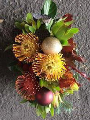 Native festive arrangement